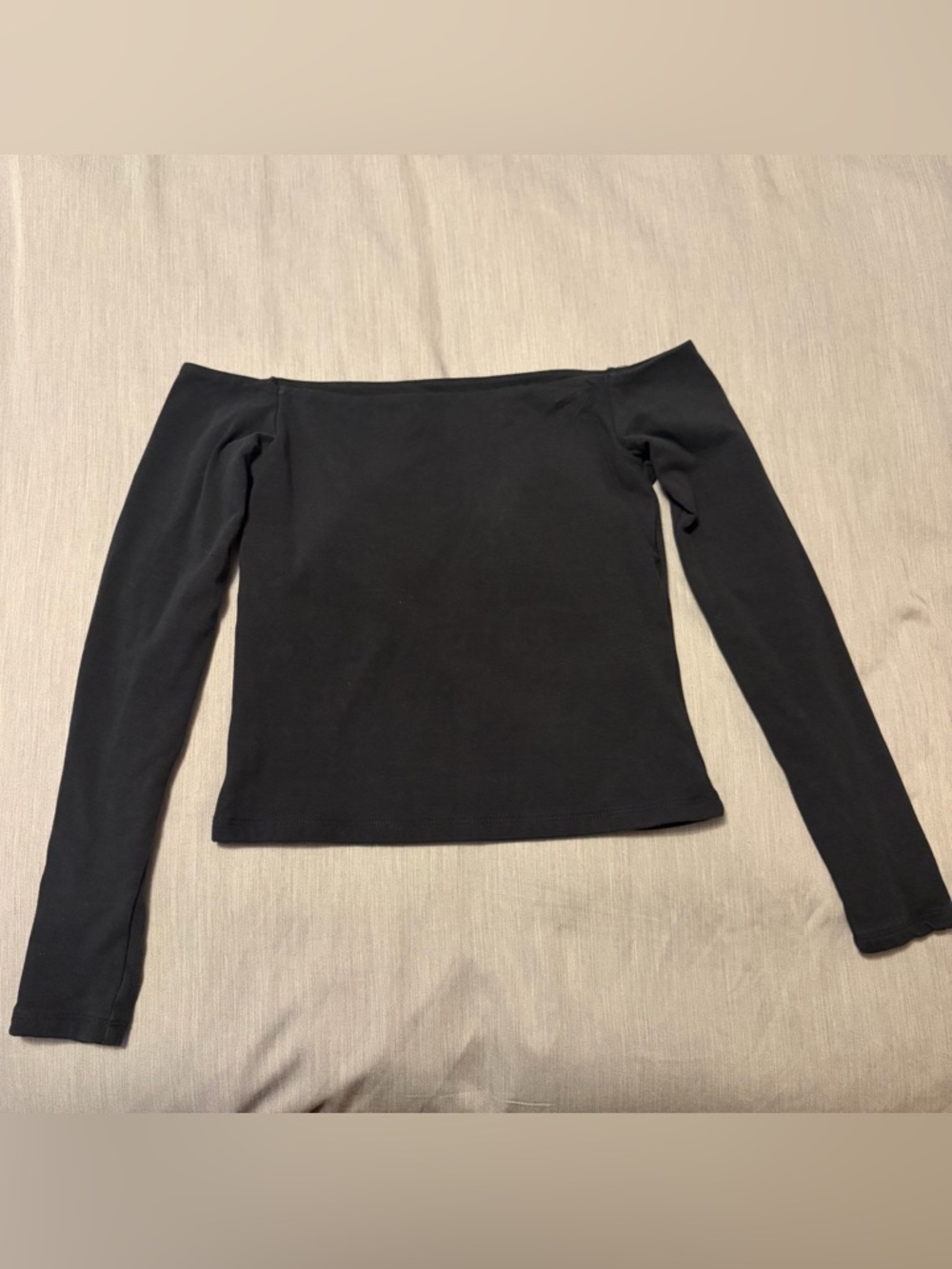 Abercrombie & Fitch Small Black Off The Shoulder Bra-Free Top, Long Sleeve